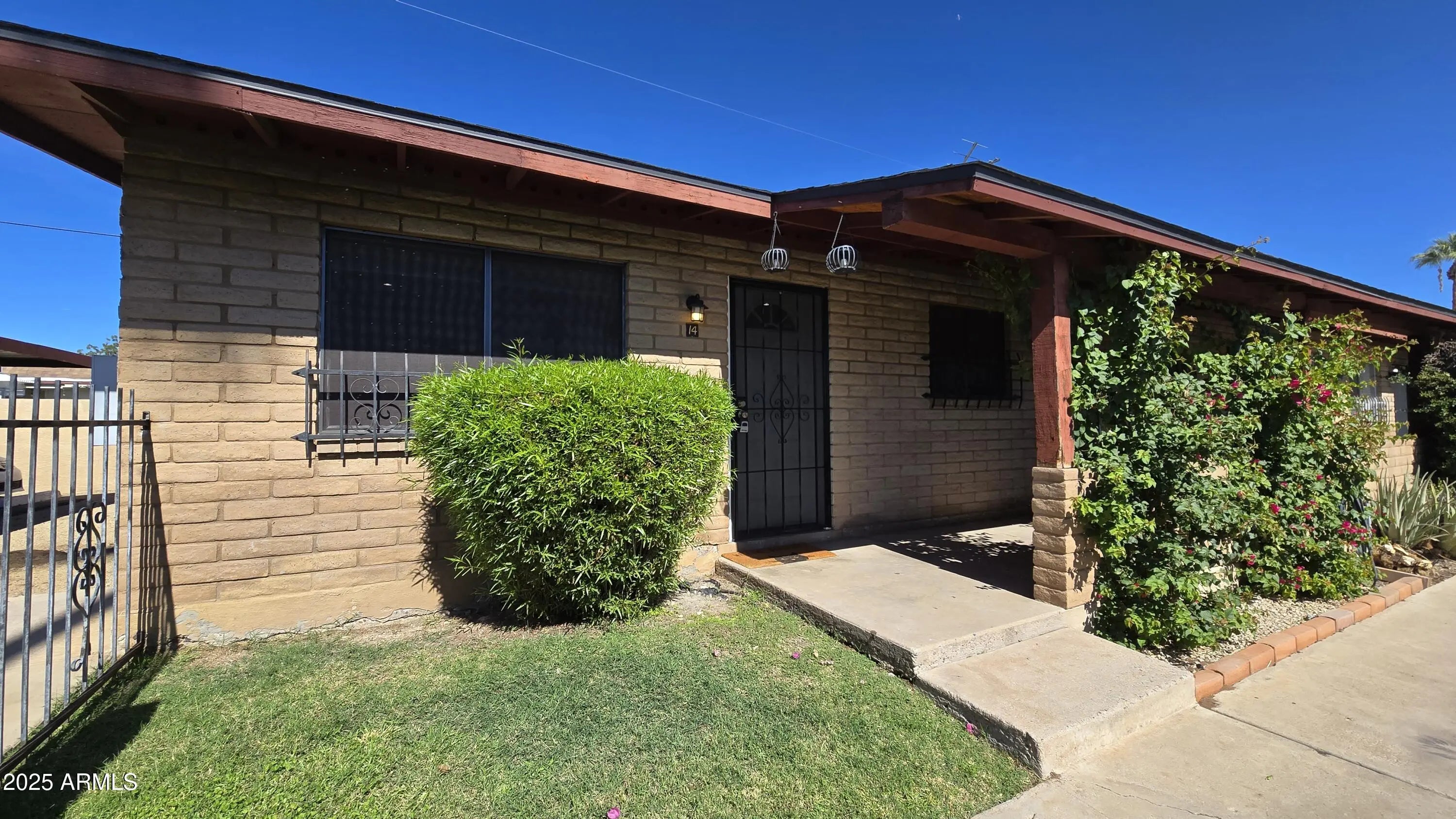 Photo of Listing #6939133