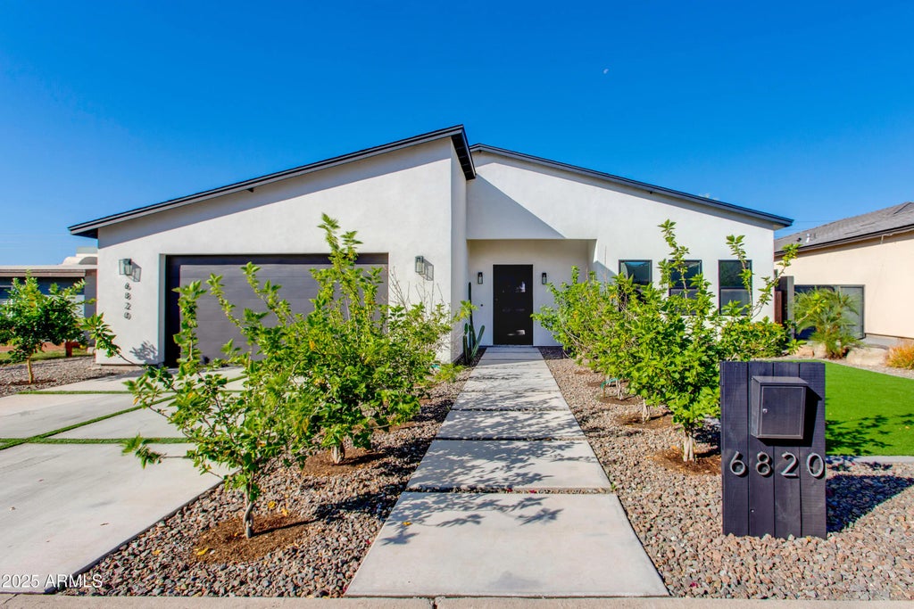 6820 N 14th Street, Phoenix