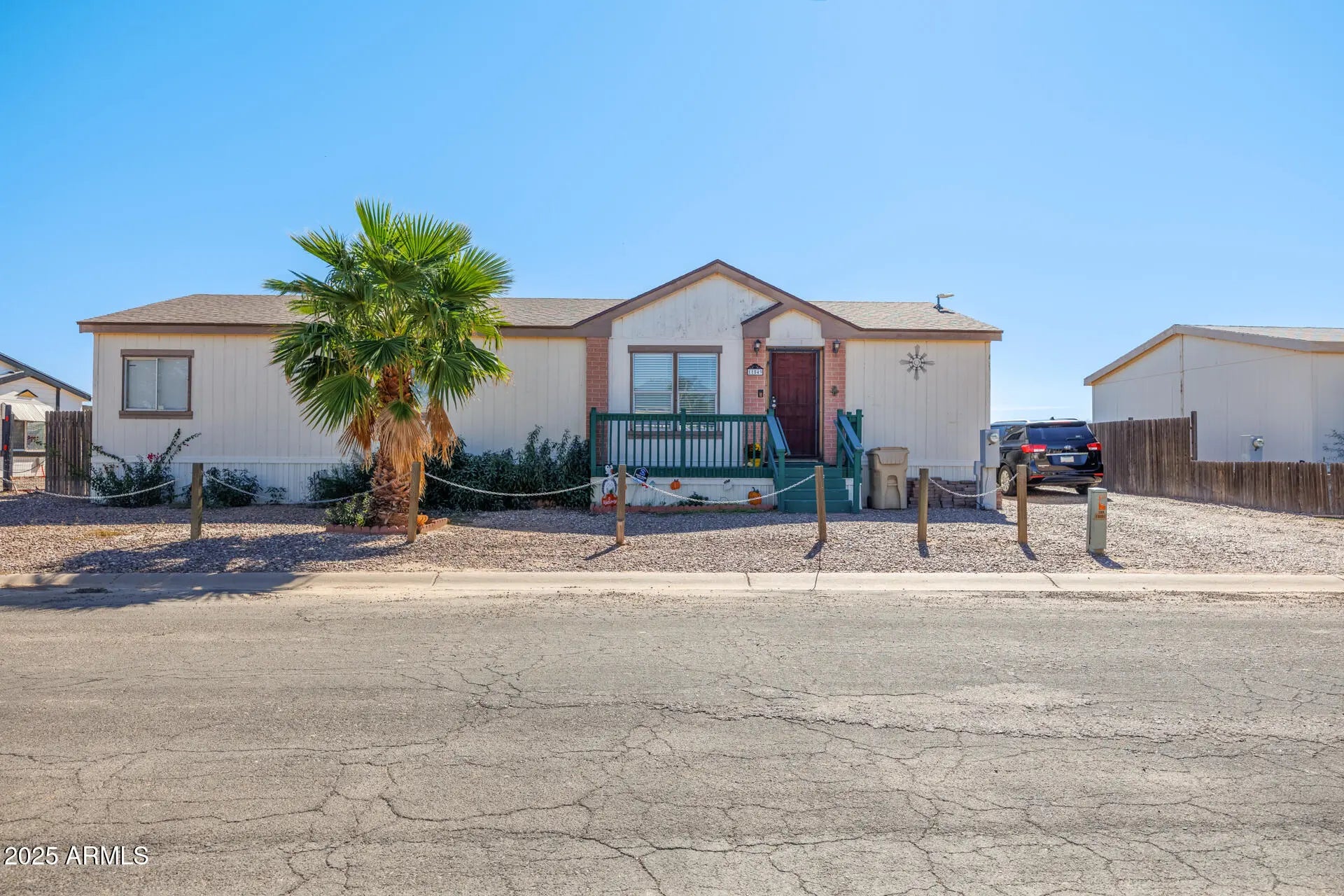 Photo of Listing #6941307