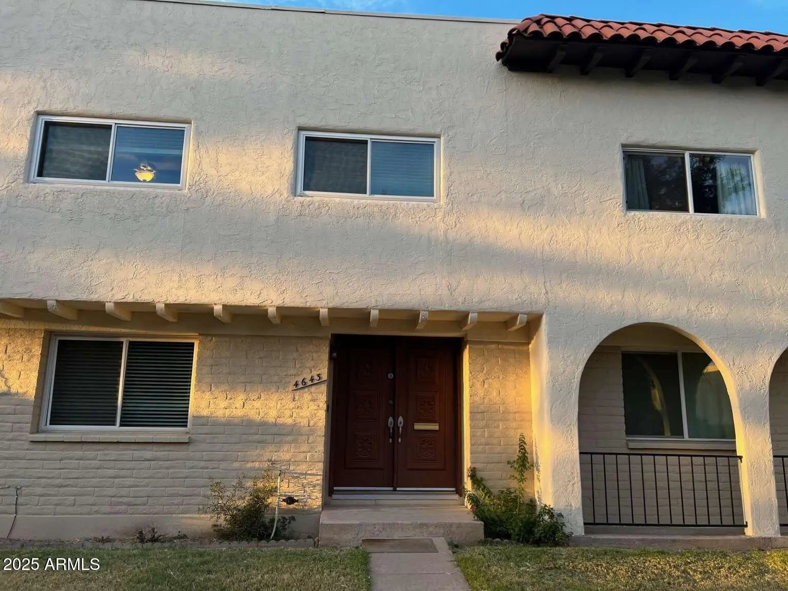 Photo of Listing #6939157