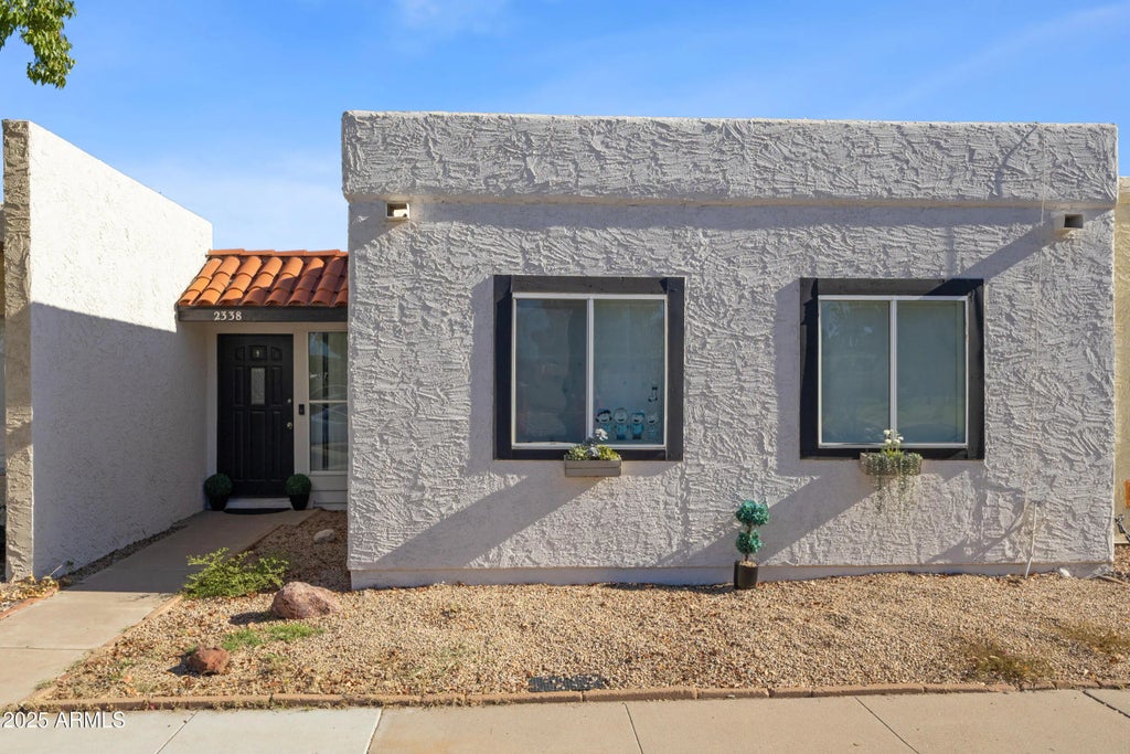 2338 W Carson Drive, Tempe
