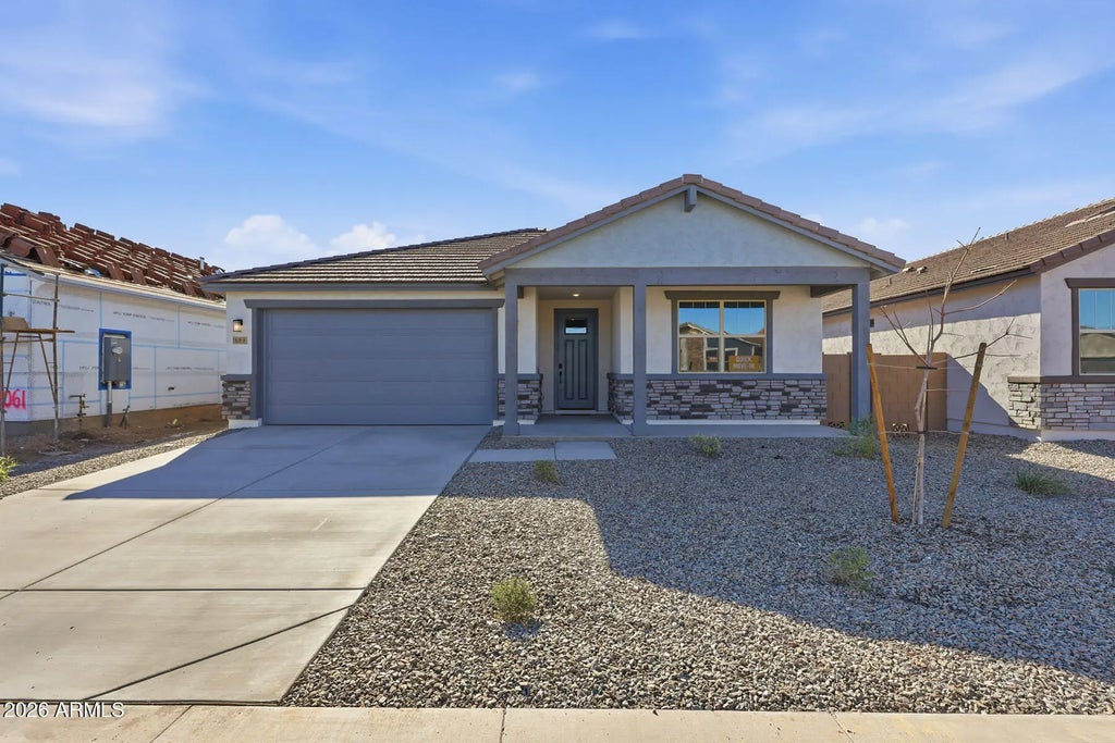 689 W Riparian Drive, San Tan Valley