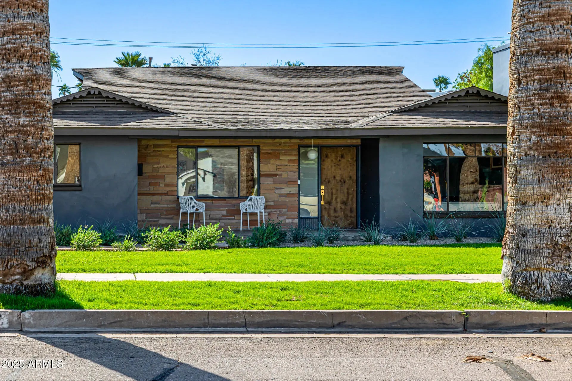 Photo of Listing #6943708