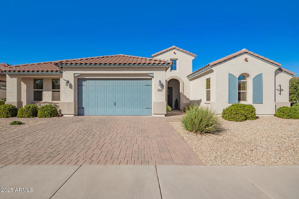 1672 S Sunset Drive, Chandler