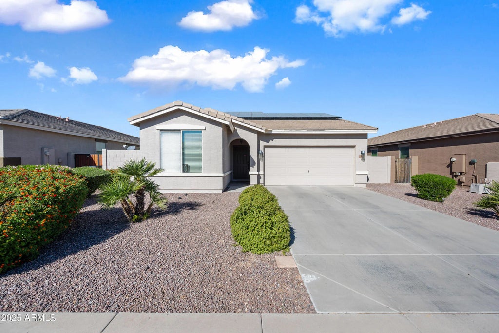 1896 W Half Moon Circle, San Tan Valley