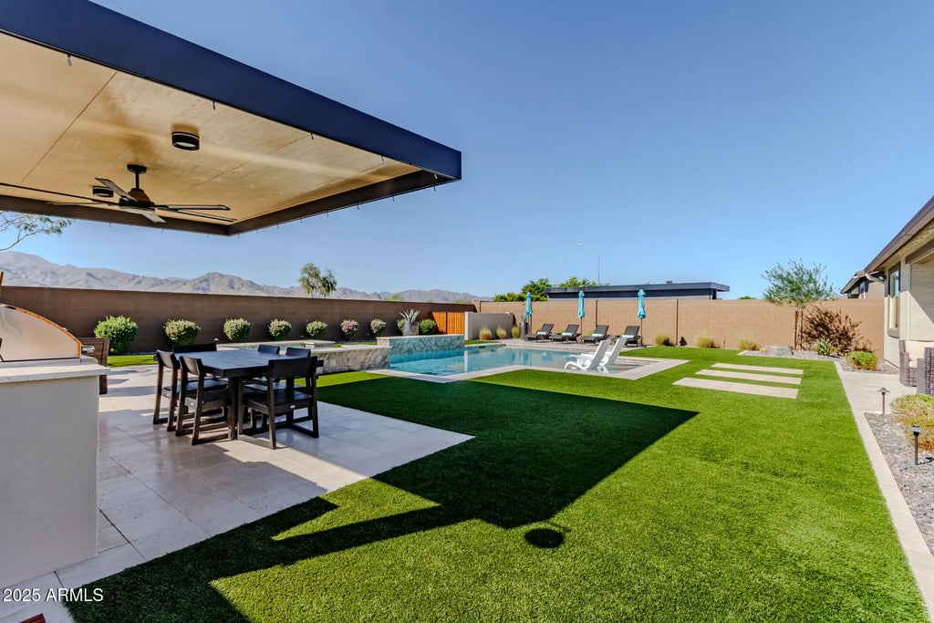 8426 N 186th Lane, Waddell