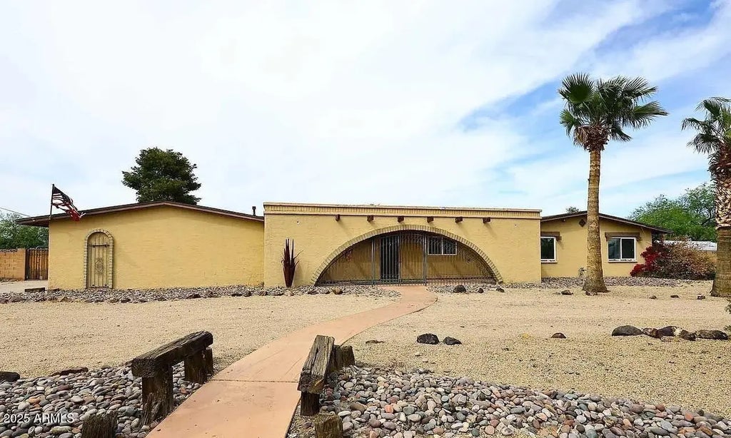 6428 E Shea Boulevard, Scottsdale