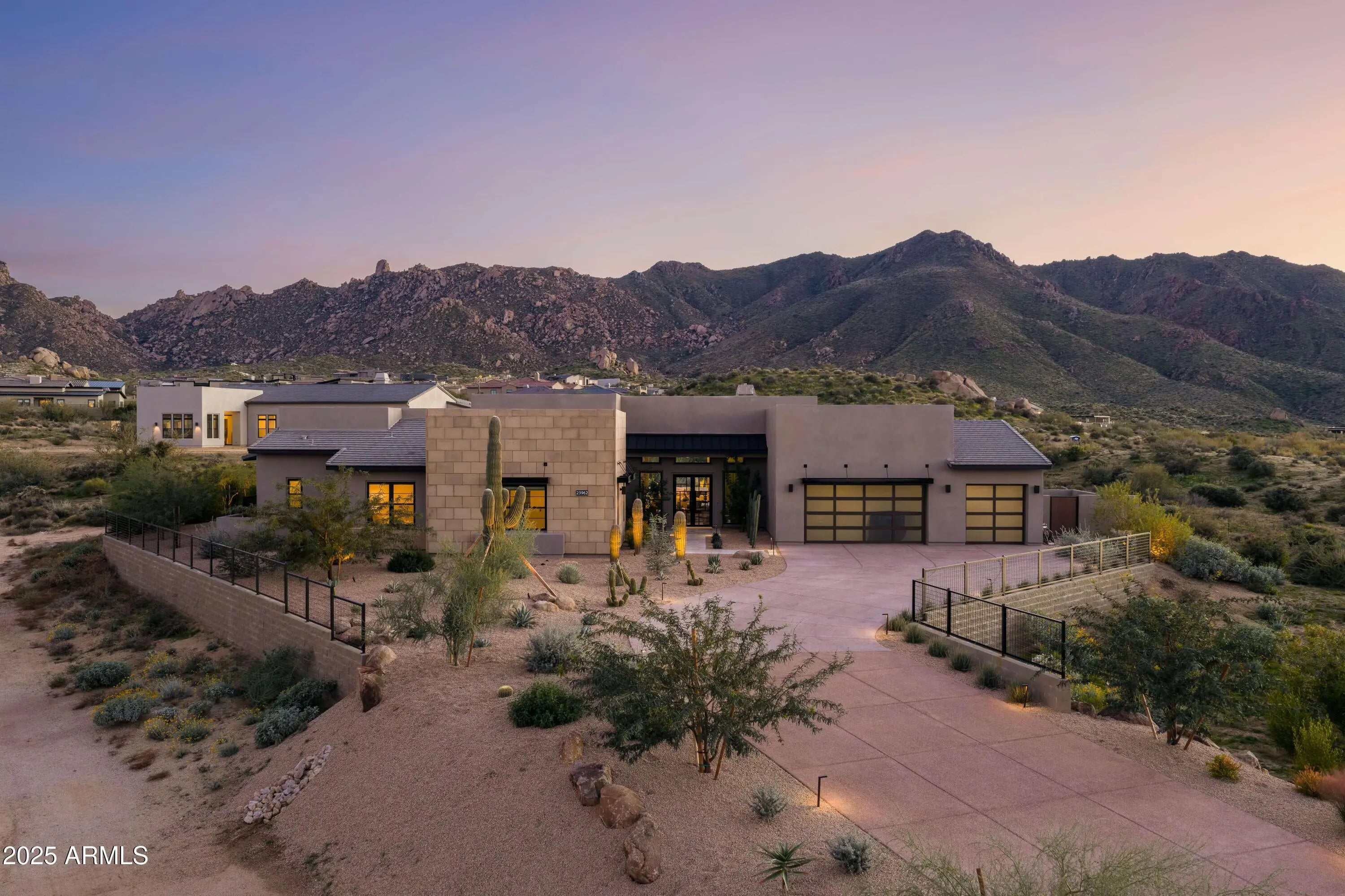 Photo of Listing #6955271