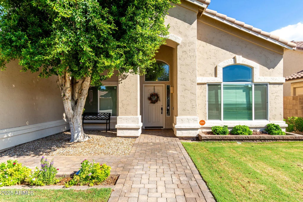 688 W Juanita Avenue, Gilbert