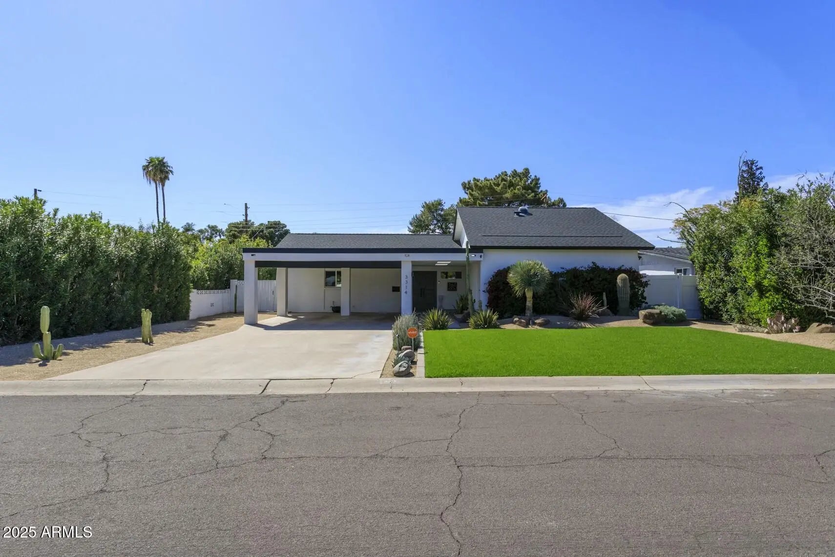 Photo of Listing #6946071