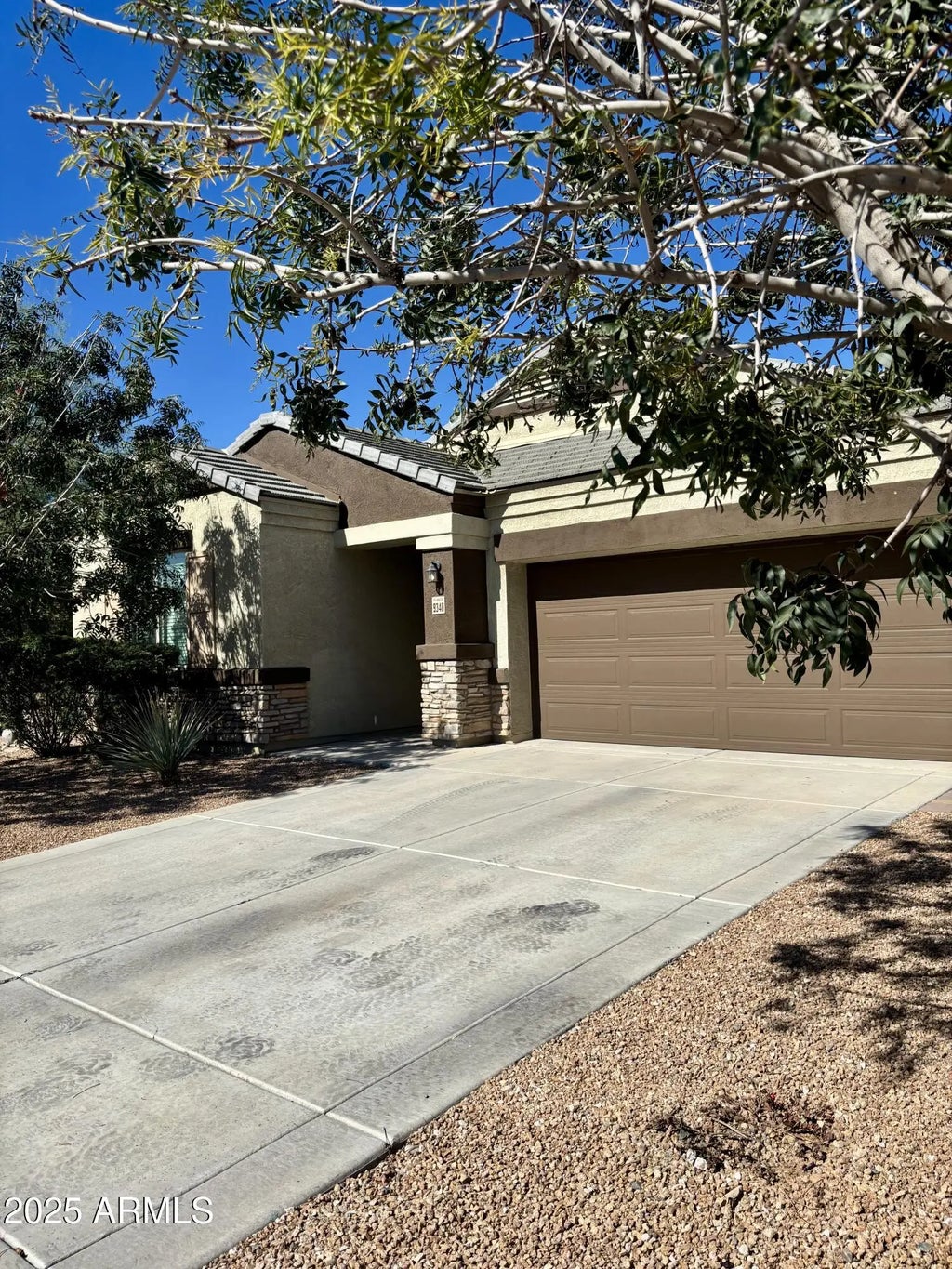 9340 W Oregon Avenue, Glendale