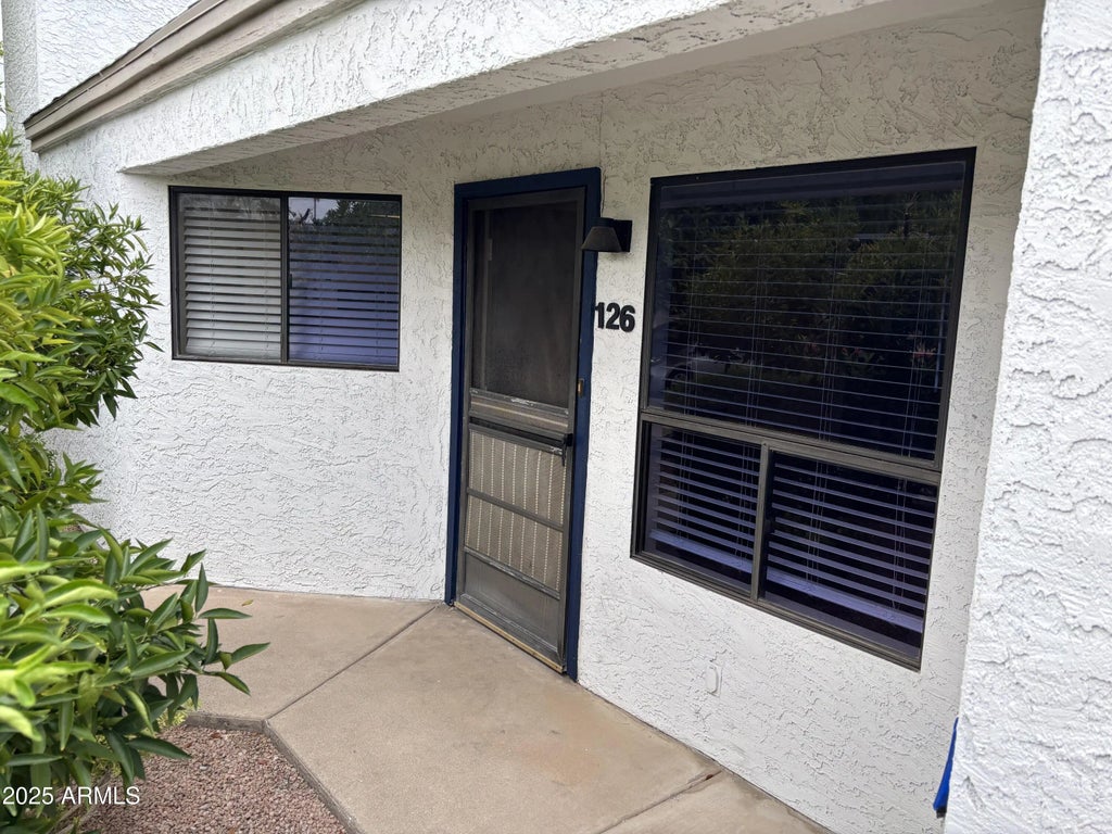 1444 N Recker Road (unit 126), Mesa