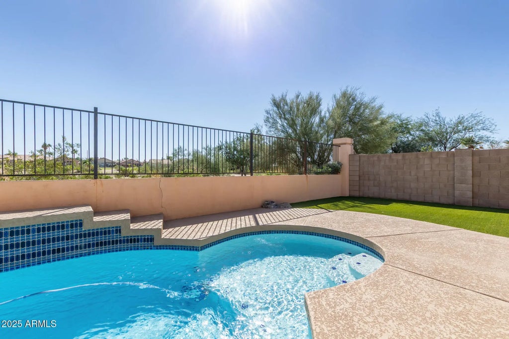 6409 E Redmont Drive, Mesa