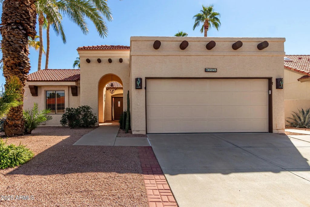 25231 S Cloverland Drive, Sun Lakes