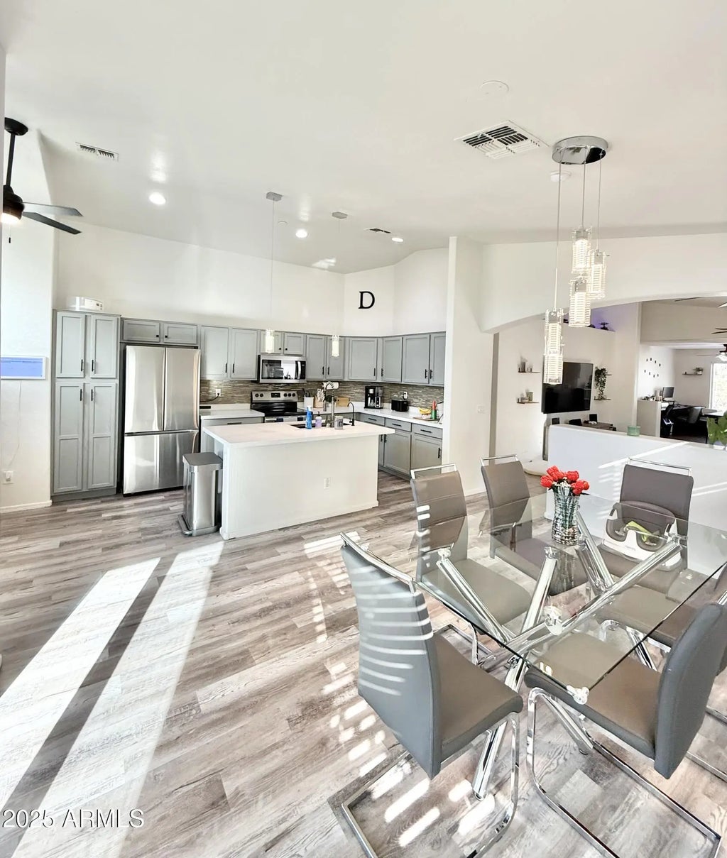 13737 W Berridge Lane, Litchfield Park