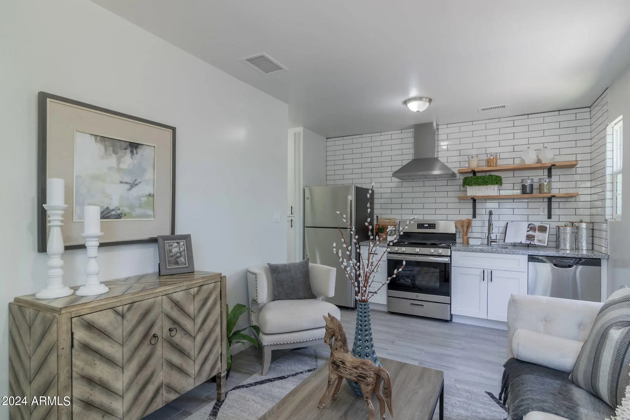 Photo of Listing #6939585