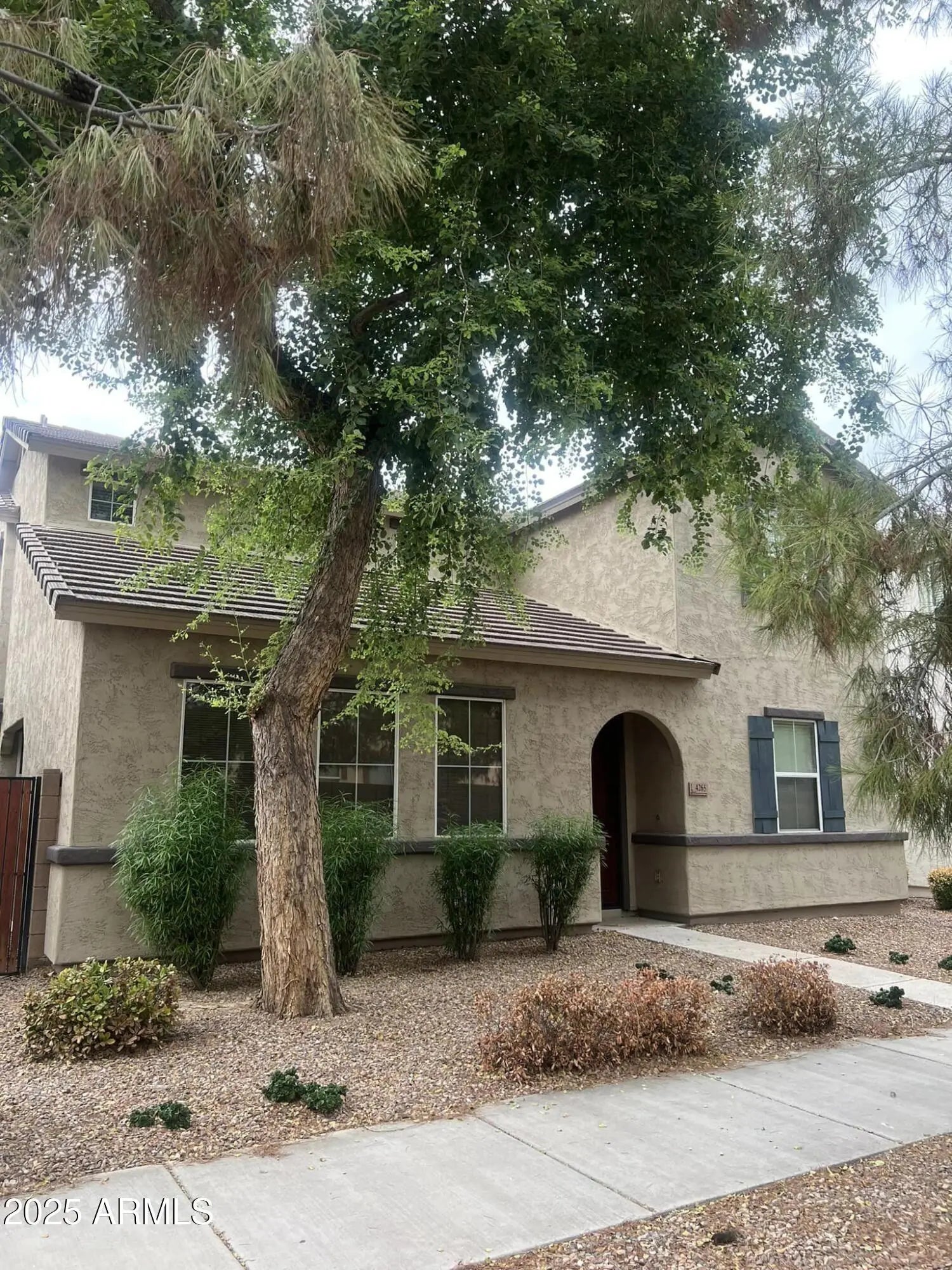 Photo of Listing #6939650