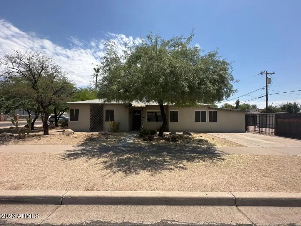 Photo of Listing #6939683