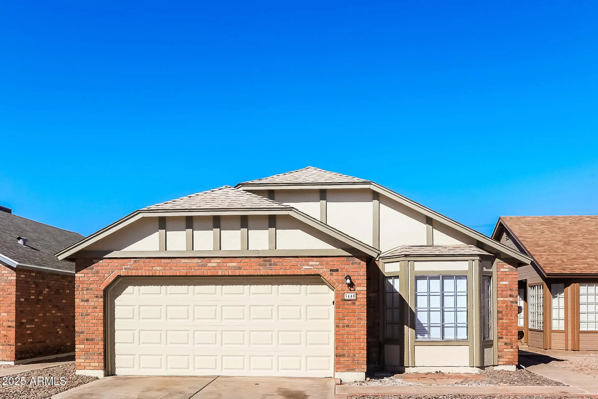 Photo of Listing #6939711