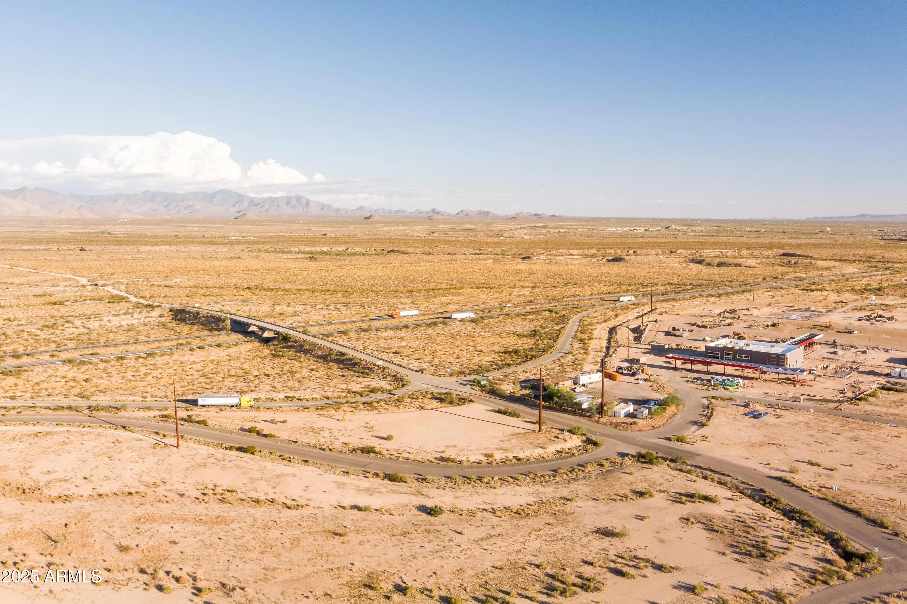 Photo of Listing #6939716