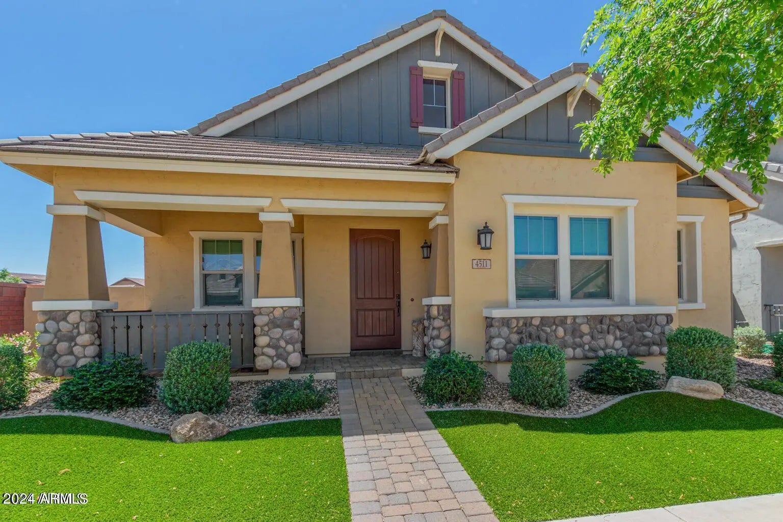 Photo of Listing #6939747