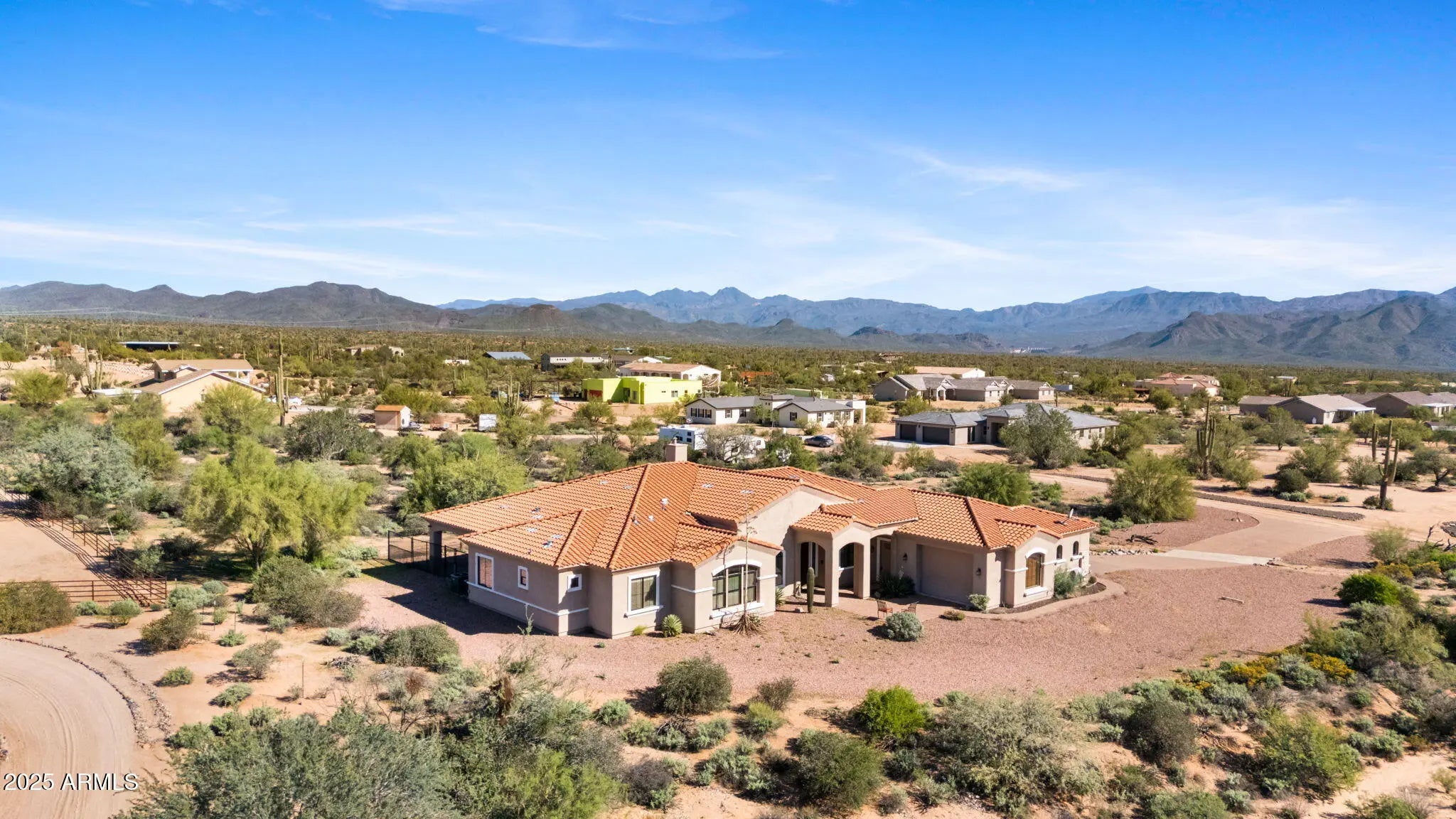 Photo of Listing #6939902