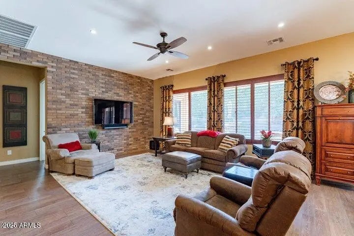 2831 E Odessa Street, Mesa