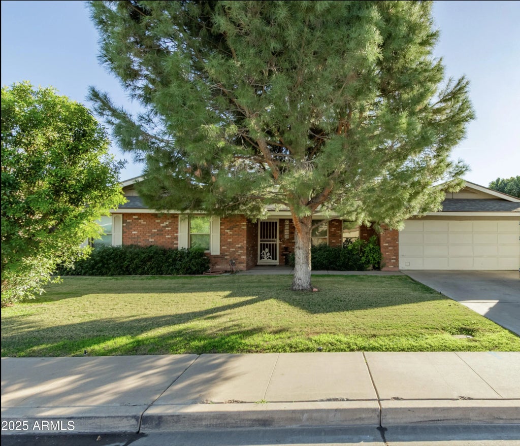 2525 E Evergreen Street, Mesa