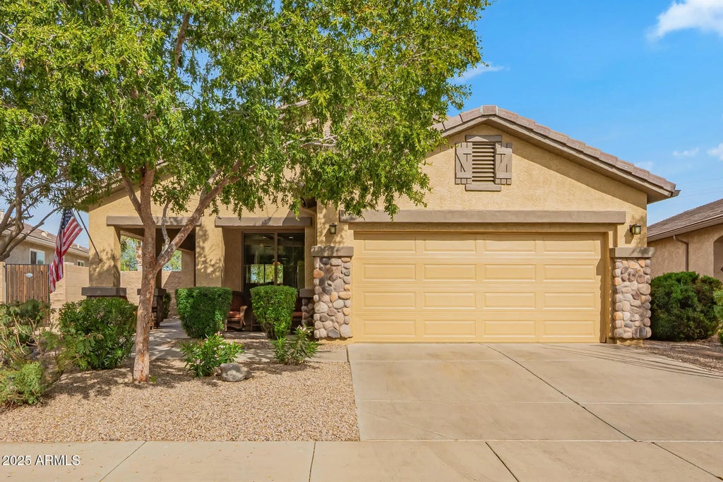 148 W Latigo Circle, San Tan Valley