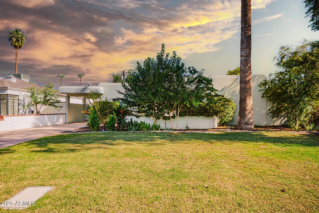 2209 N 12th Avenue, Phoenix