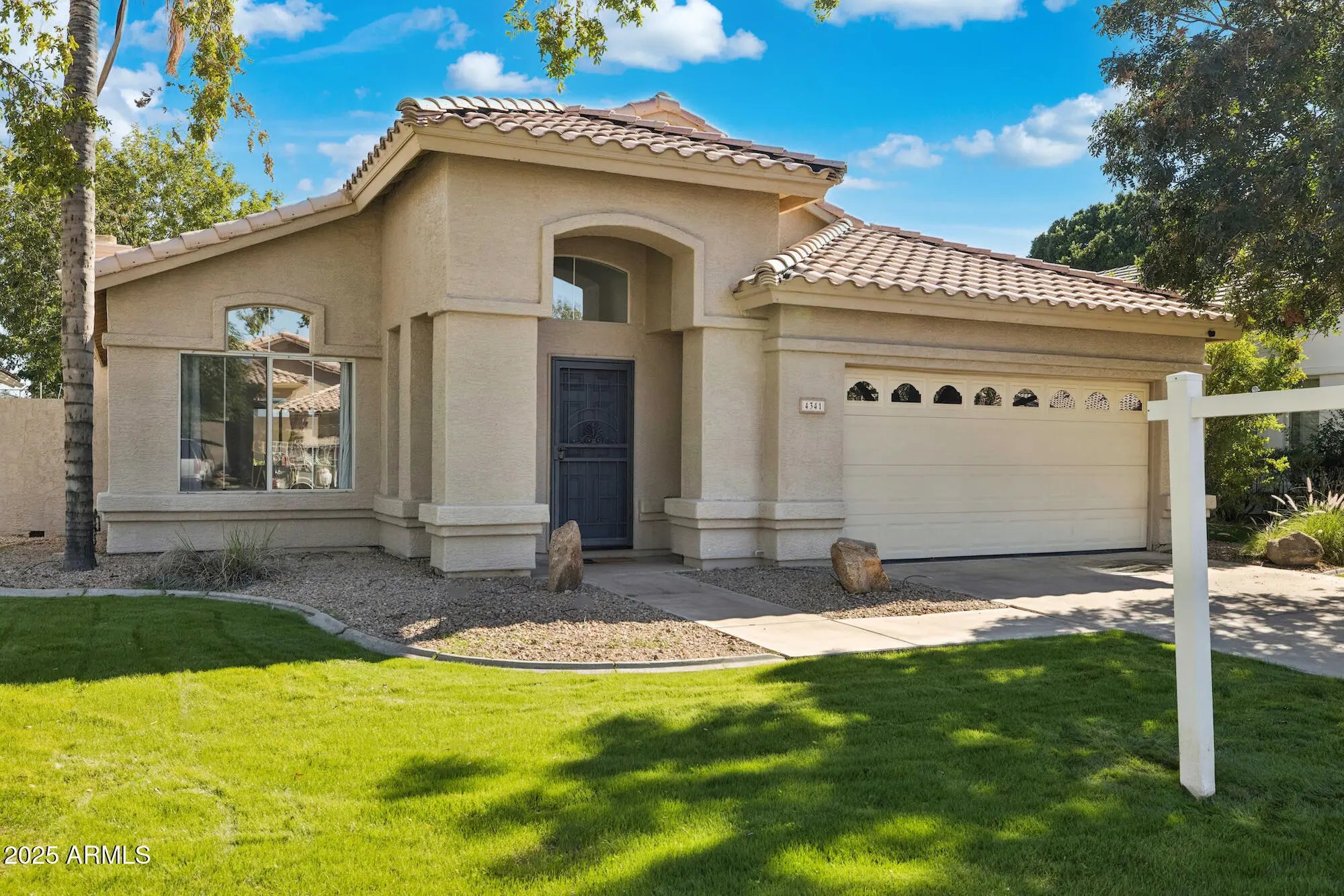 Photo of Listing #6943188