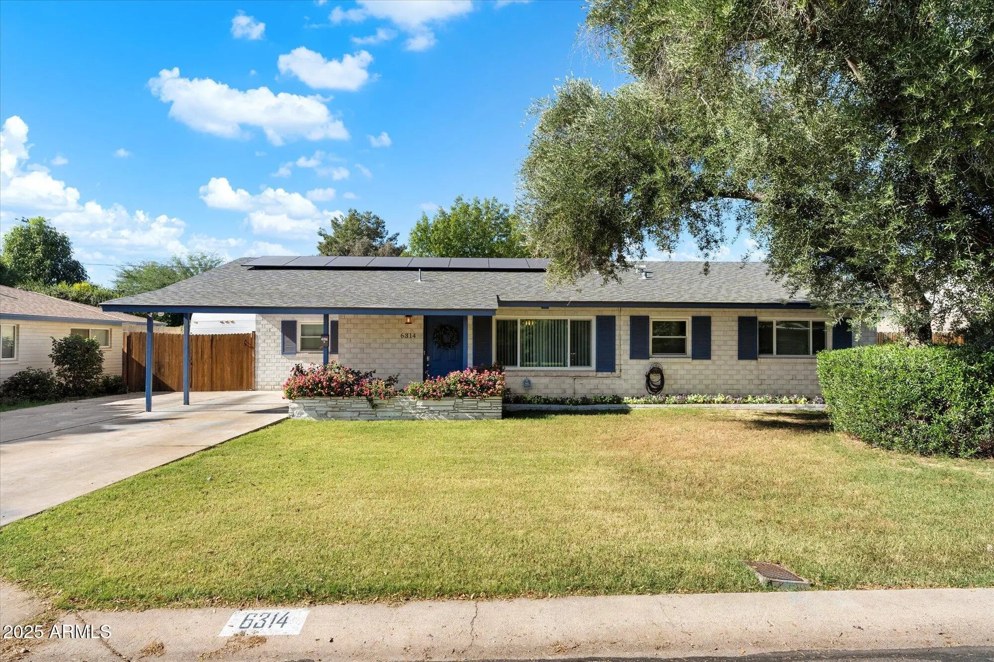 Photo of Listing #6955947