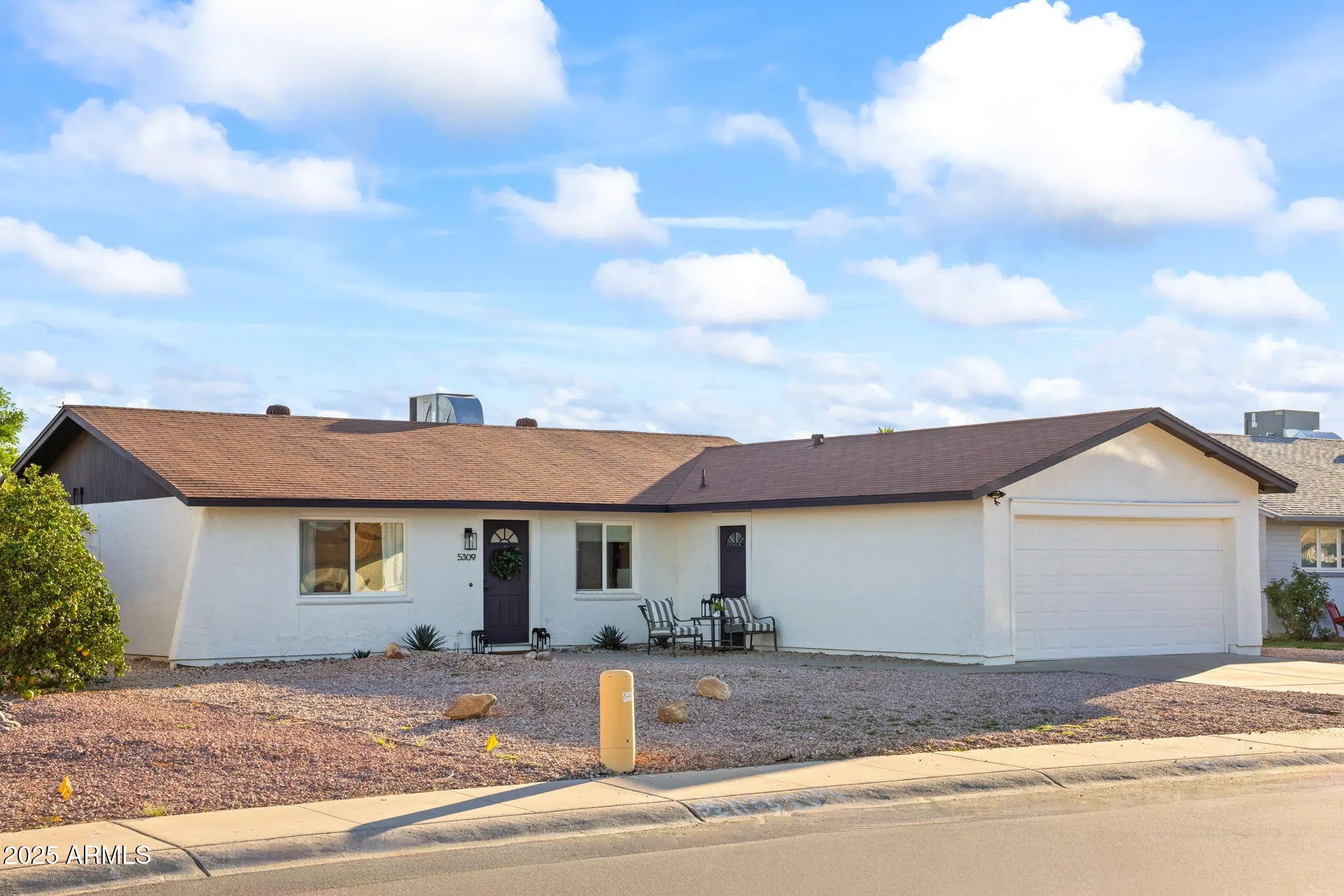 Photo of Listing #6940137