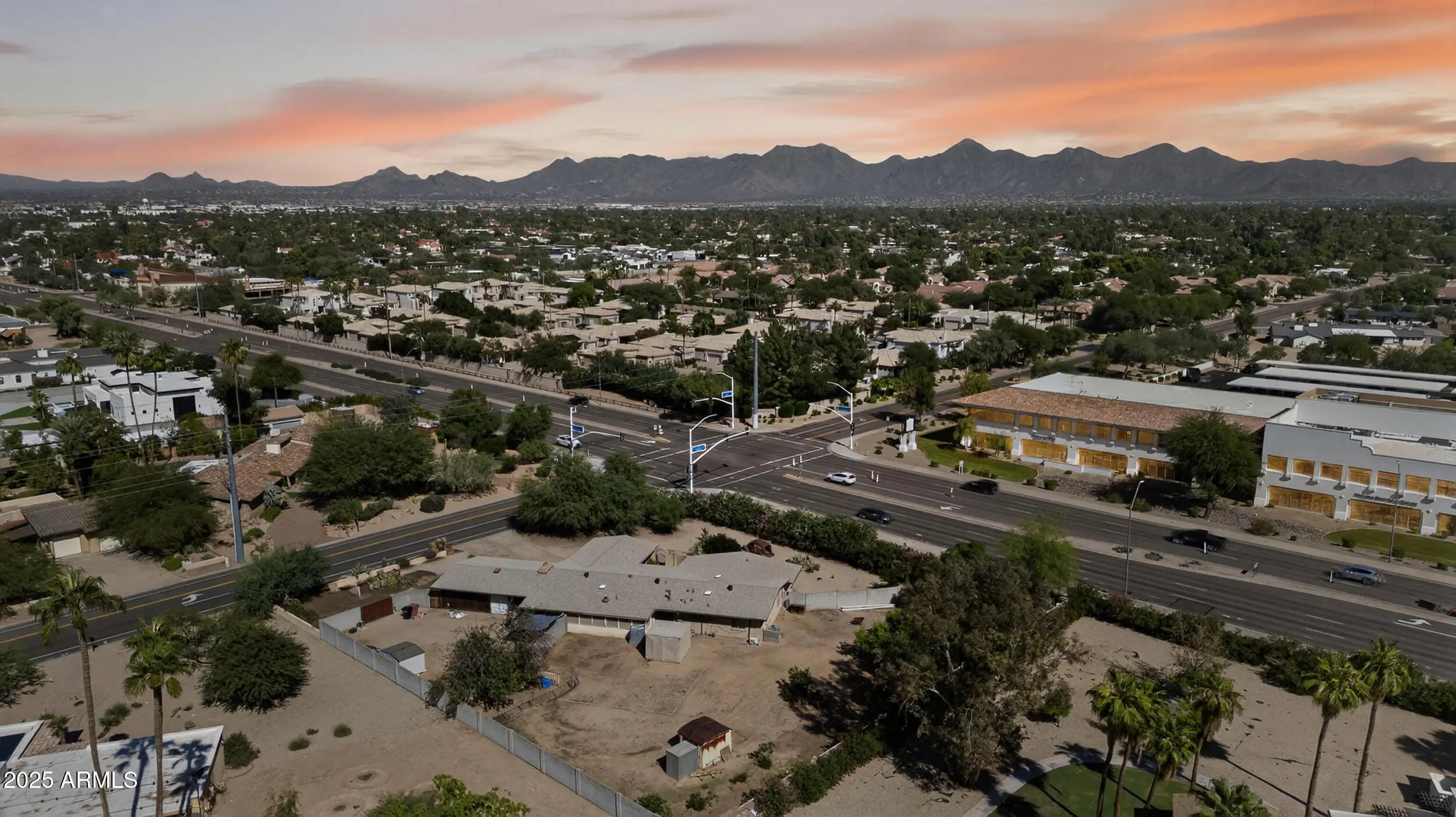 Photo of Listing #6941378