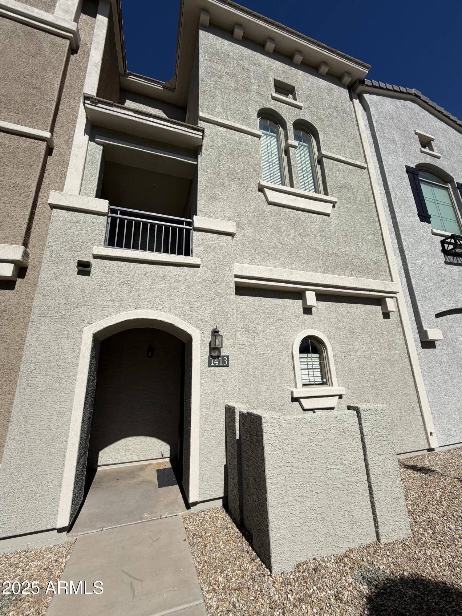 Photo of Listing #6941034