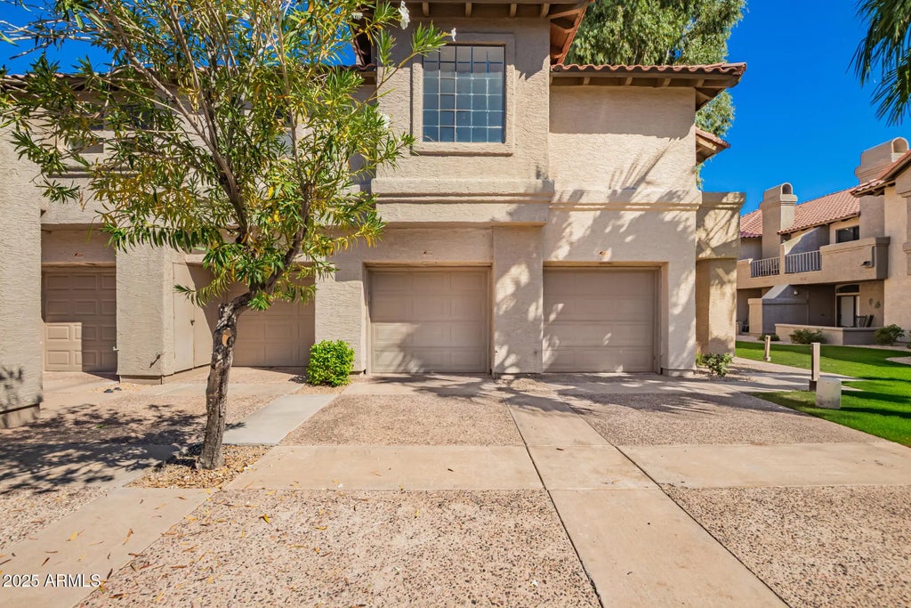 10019 E Mountain View Road (unit 2114), Scottsdale
