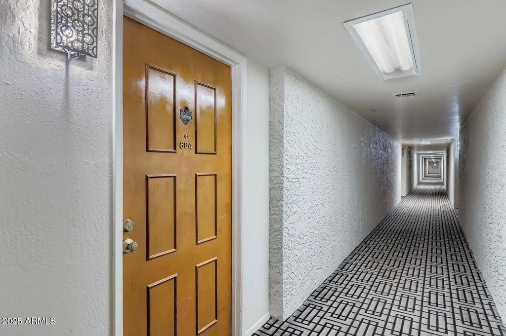 7970 E Camelback Road (unit 604), Scottsdale