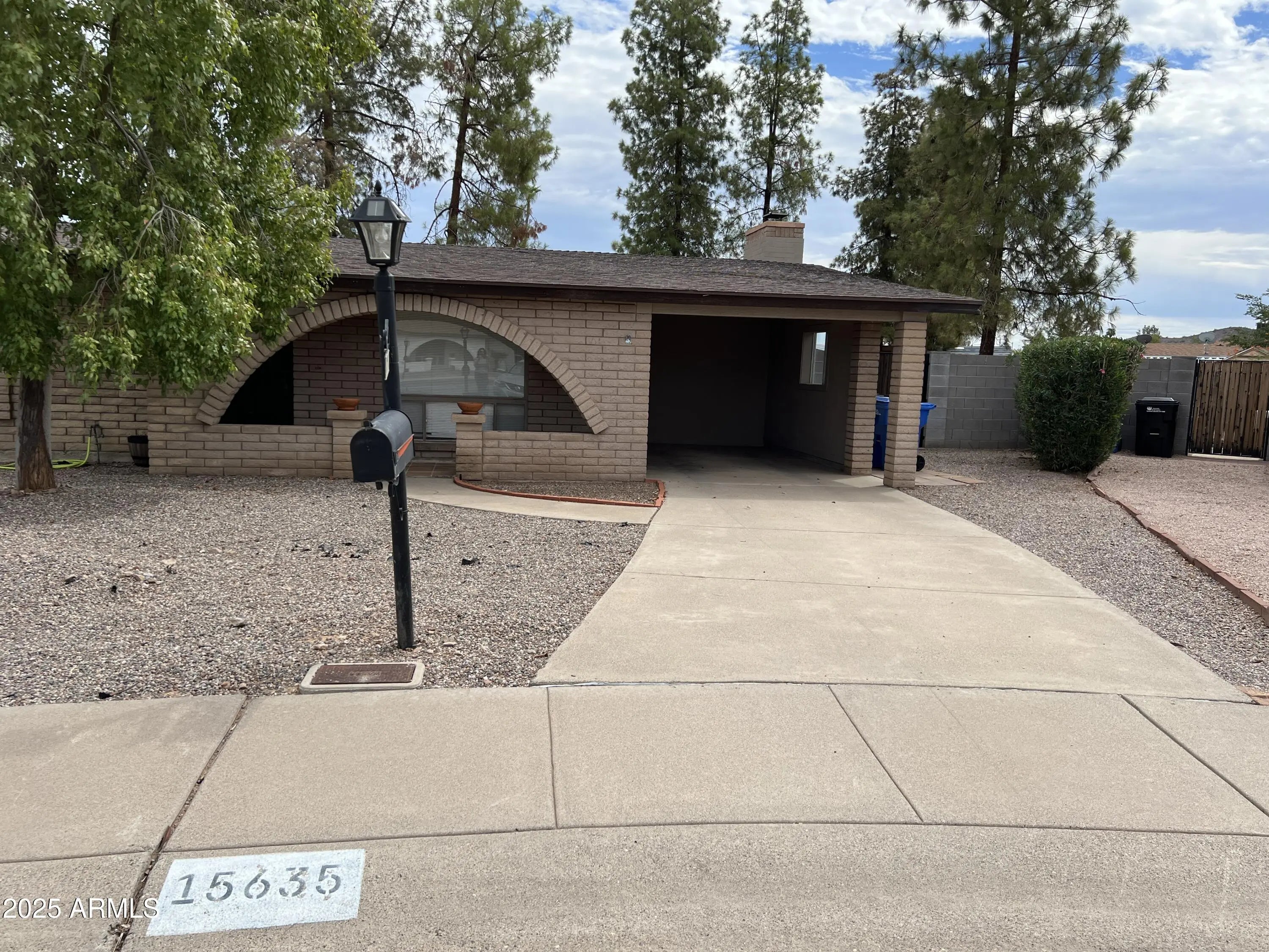 Photo of Listing #6940265