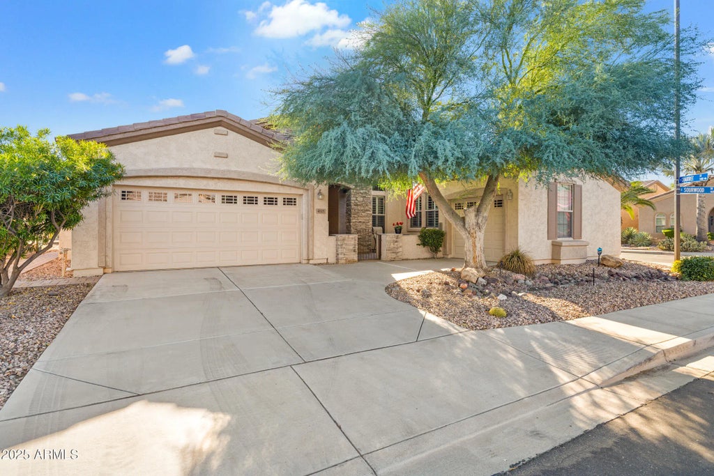 4615 E Sourwood Drive, Gilbert