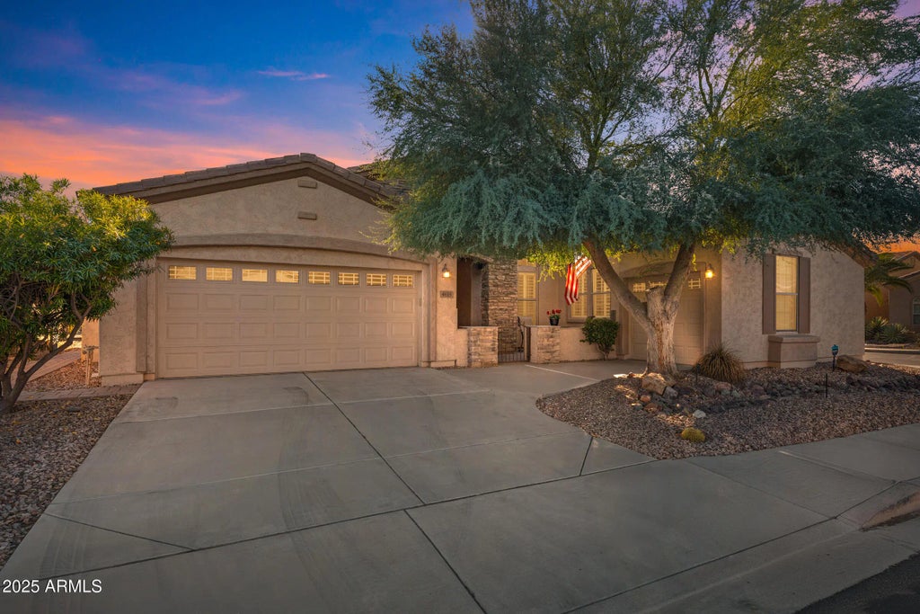 4615 E Sourwood Drive, Gilbert