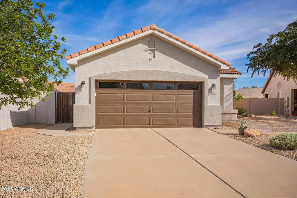 941 N Adams Court, Chandler