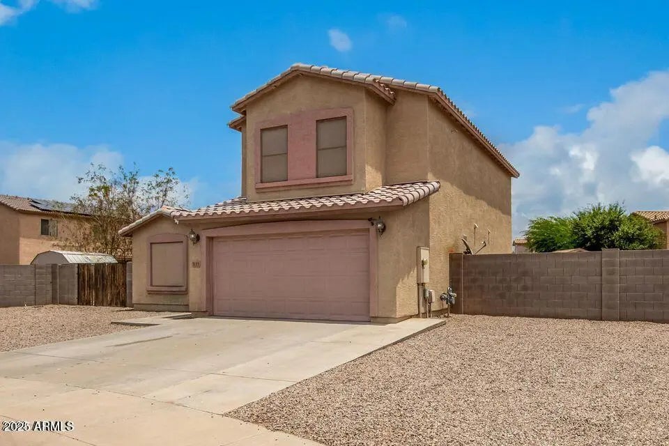833 W Sunset Court, Casa Grande