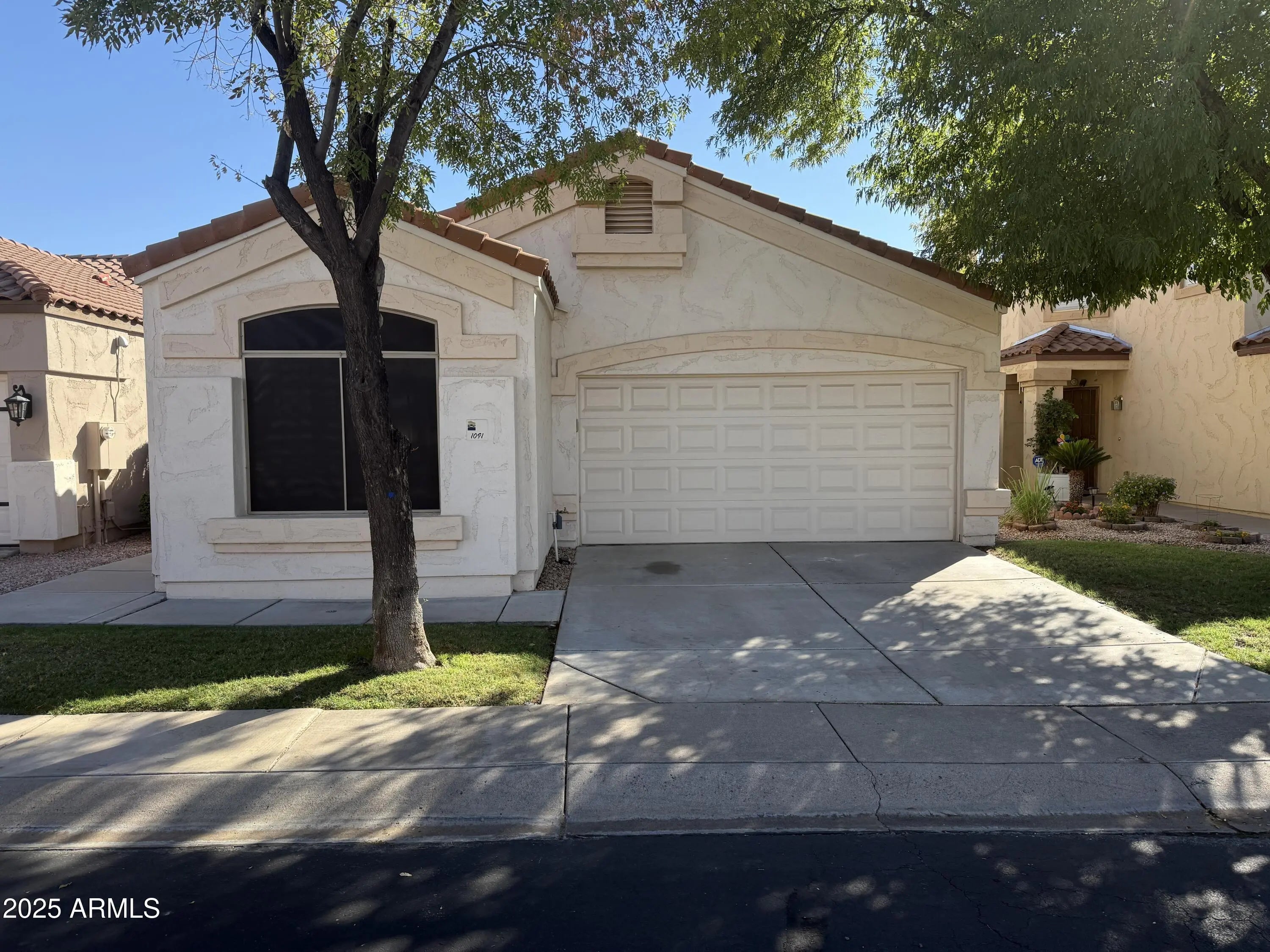 Photo of Listing #6940459