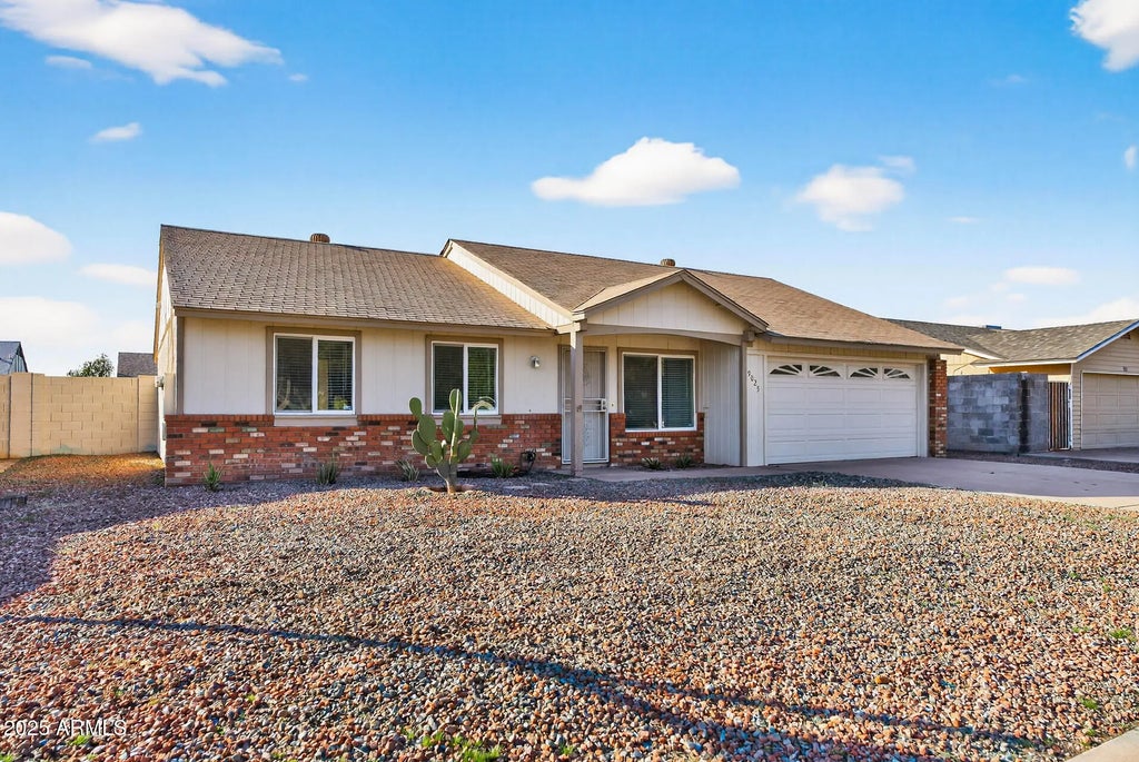 9025 W Cinnabar Avenue, Peoria