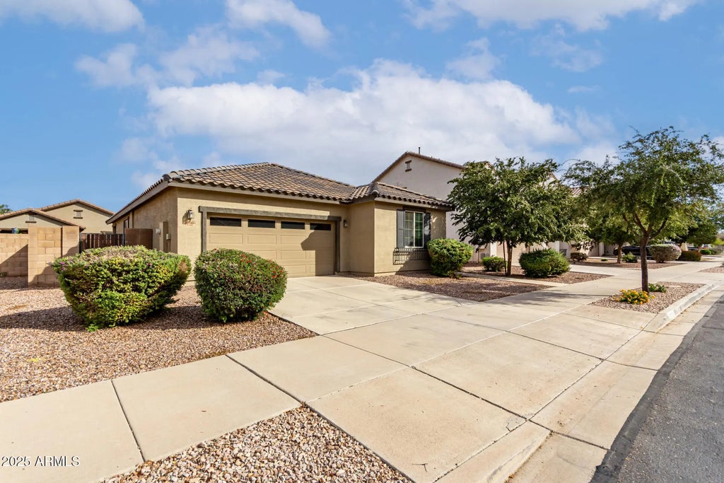 20966 E Pecan Lane, Queen Creek
