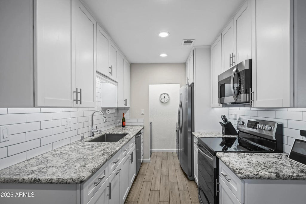 8584 E Indian School Road (unit F), Scottsdale