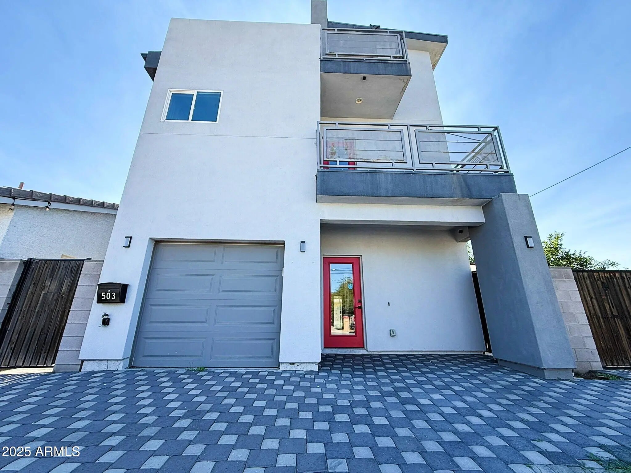 Photo of Listing #6940743