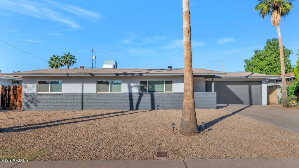 11620 N 31st Drive, Phoenix