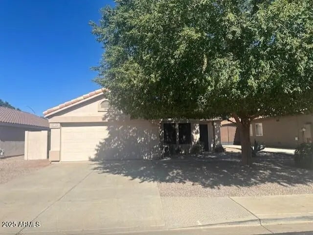 Photo of Listing #6940703