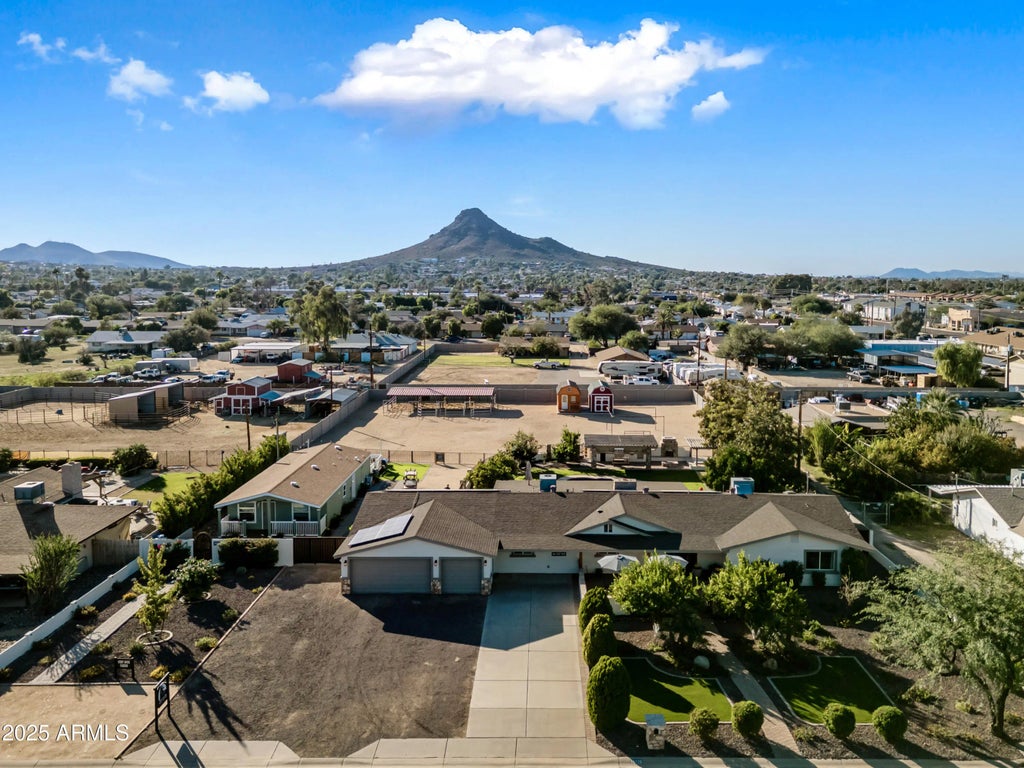 15220 N 27th Street, Phoenix